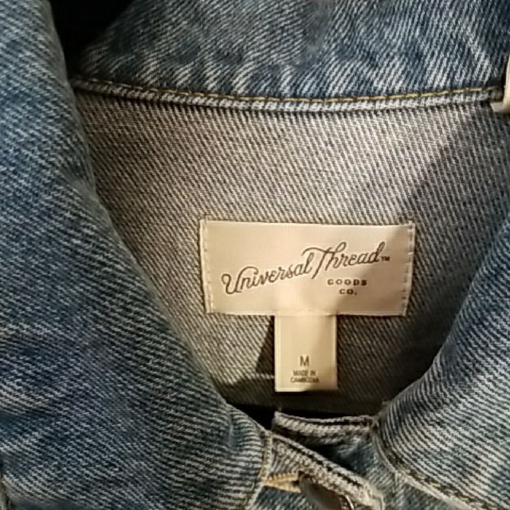 Universal Thread Light Blue Jean Jacket - image 4